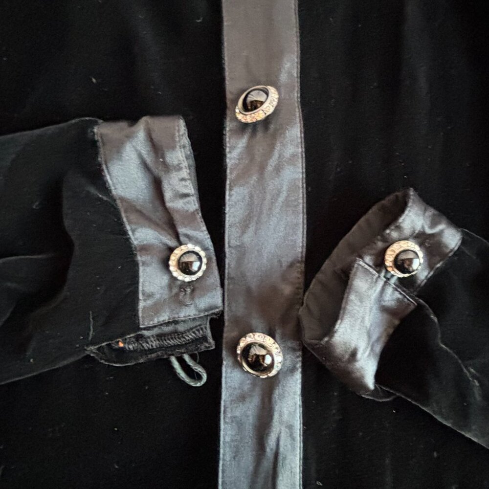 1980s Black Velvet Silk Modest Drop Waist Long Sleeve Party Dress with Pockets - Picture 8 of 10